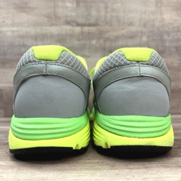 Nike Dual Fusion Run 525760-009 Gray Neon Running Shoes Sneakers Size 8 women’s - Picture 6 of 8